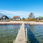 Apartamento 4 Person On A In Hejls