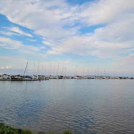 4 Person On A In Apartmán