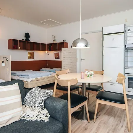 Appartamento 4 Person On A In *