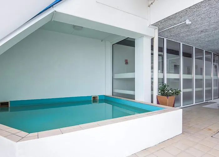 4 Person On A In Apartament